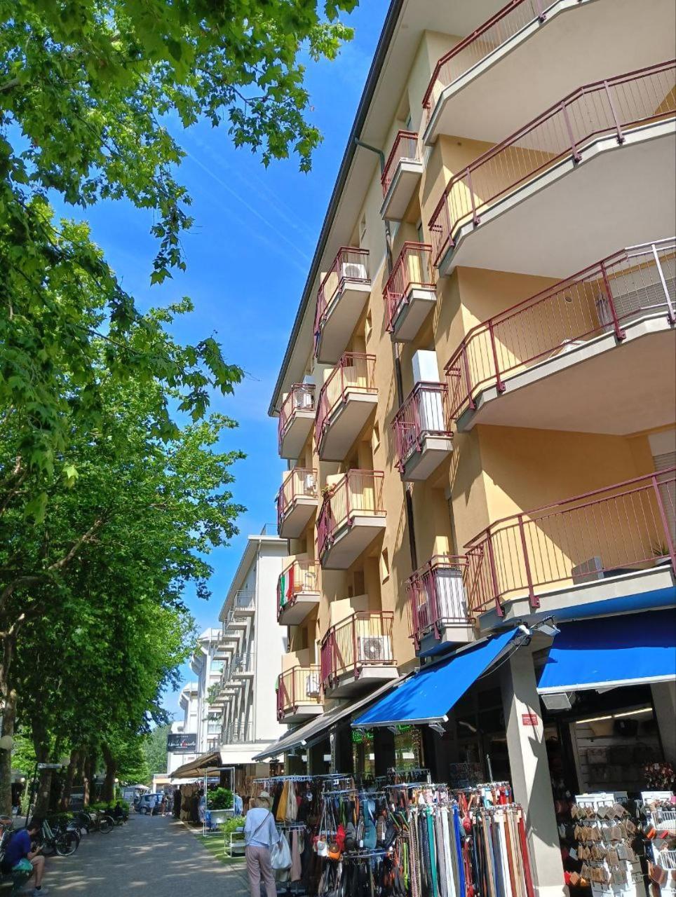 Delfino 19 Apartment Bibione Exterior photo